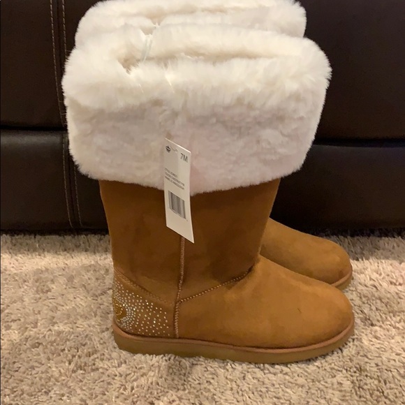 juicy couture fur boots